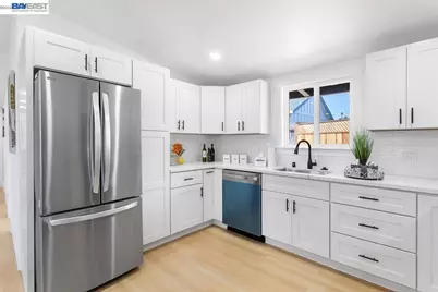 27828 Mandarin Ave, Hayward, CA 94544 - Photo 10