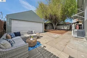 2063 Rosedale Ave, Oakland, CA 94601 - Photo 46