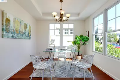 2381 Haile St, Alameda, CA 94501 - Photo 2