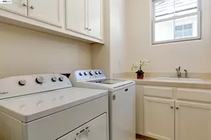 2381 Haile St, Alameda, CA 94501 - Photo 18