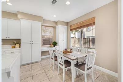6372 Crystal Springs Cir, Discovery Bay, CA 94505 - Photo 8