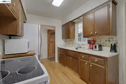 1816 Eastern Avenue, Sacramento, CA 95864 - Photo 14