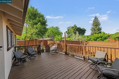 2035 Sherman Dr, Pleasant Hill, CA 94523 - Photo 24