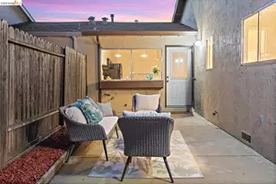 1144 Parkridge Dr, Richmond, CA 94803 - Photo 26