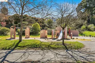 1144 Parkridge Dr, Richmond, CA 94803 - Photo 44