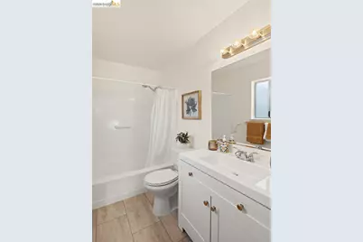 1144 Parkridge Dr, Richmond, CA 94803 - Photo 24