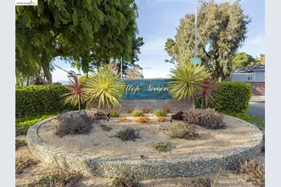 1144 Parkridge Dr, Richmond, CA 94803 - Photo 50