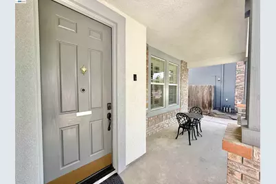 4484 Lindsey Ln, Tracy, CA 95377 - Photo 4