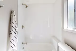 33 Ramona Ave, Oakland, CA 94611 - Photo 44