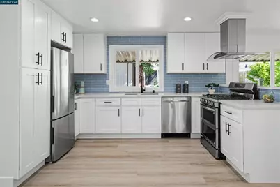 301 Avenida Flores, Pacheco, CA 94553 - Photo 18