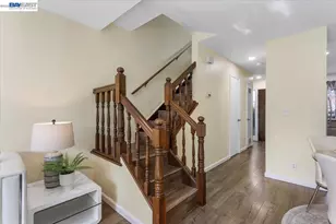 31131 Alvarado-Niles Rd, Union City, CA 94587 - Photo 16