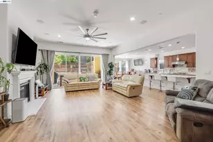 2904 Hanauma Bay Dr, Pittsburg, CA 94565 - Photo 6