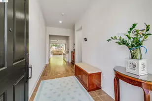 2904 Hanauma Bay Dr, Pittsburg, CA 94565 - Photo 4