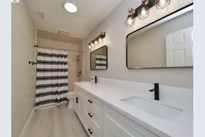 11709 Quiggle Rd, Herald, CA 95638 - Photo 24