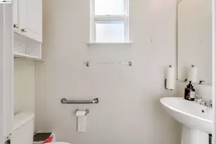 2295 Regatta Way, San Leandro, CA 94579 - Photo 14