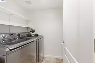 255 Reflections Dr, San Ramon, CA 94583 - Photo 24