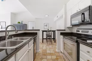 255 Reflections Dr, San Ramon, CA 94583 - Photo 22