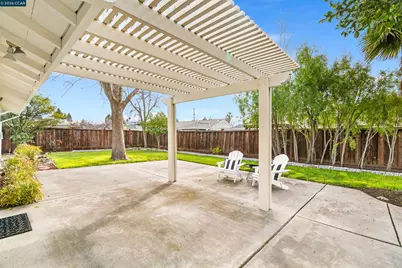113 Margie Drive, Pleasant Hill, CA 94523 - Photo 18