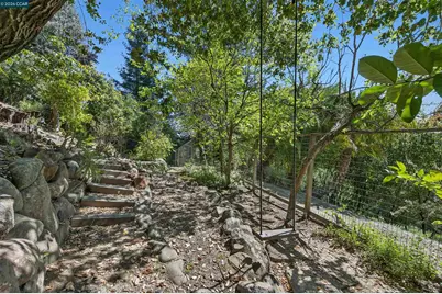 15 Crown Ct, Orinda, CA 94563 - Photo 36