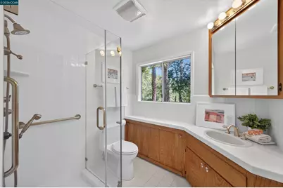 15 Crown Ct, Orinda, CA 94563 - Photo 22