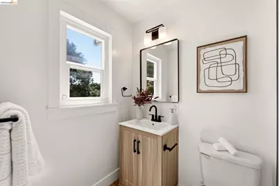 1665 Highland Blvd, Hayward, CA 94542 - Photo 22