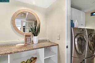 3754 Walnut Ave, Concord, CA 94519 - Photo 18