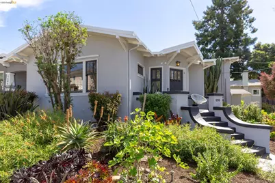 1200 El Centro Ave, Oakland, CA 94602 - Photo 2