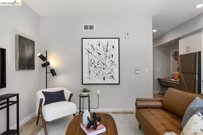 260 Brooklyn Basin Way #567, Oakland, CA 94606 - Photo 4