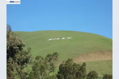 77 Barnes Ln, Fremont, CA 94536 - Photo 44