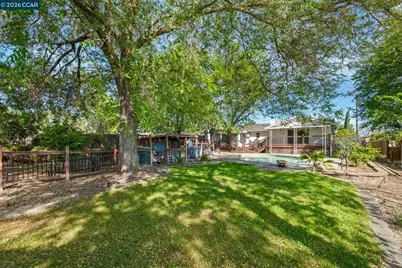 401 De Fremery, Brentwood, CA 94513 - Photo 30