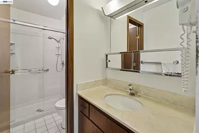 721 Gellert Blvd, Daly City, CA 94015 - Photo 16