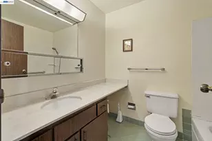 721 Gellert Blvd, Daly City, CA 94015 - Photo 12