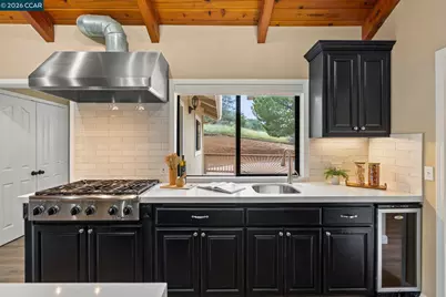 1000 Froyd Rd, Concord, CA 94521 - Photo 10