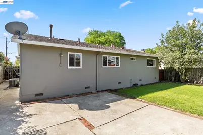 2950 Kelly St, Livermore, CA 94551 - Photo 32