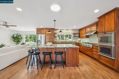 1072 Via Roble, Lafayette, CA 94549 - Photo 10