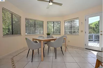 16 McNamara Ln, Martinez, CA 94553 - Photo 18