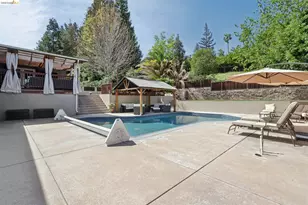 3744 Northridge Dr, Concord, CA 94518 - Photo 42