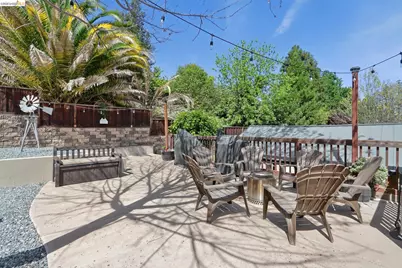3744 Northridge Dr, Concord, CA 94518 - Photo 40