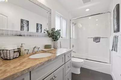 3744 Northridge Dr, Concord, CA 94518 - Photo 32