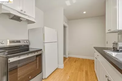 2529 Ellsworth St, Berkeley, CA 94704 - Photo 22