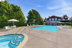 22 Marina Lakes Dr, Richmond, CA 94804 - Photo 28