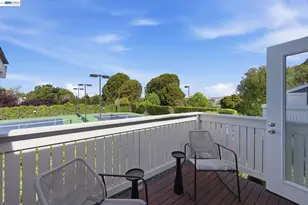 22 Marina Lakes Dr, Richmond, CA 94804 - Photo 8