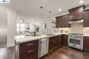 730 Amalfi Loop, Milpitas, CA 95035 - Photo 10