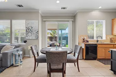 542 Vivian St, Brentwood, CA 94513 - Photo 12