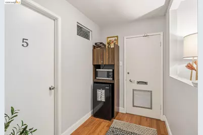 3021 Telegraph Ave, Berkeley, CA 94705 - Photo 14