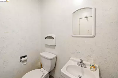 3021 Telegraph Ave, Berkeley, CA 94705 - Photo 26