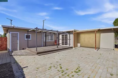 2828 Hilltop, Concord, CA 94520 - Photo 30