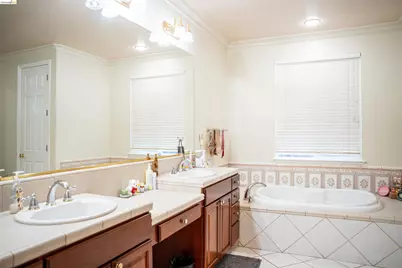 5230 Henderson Ct, Antioch, CA 94531 - Photo 36