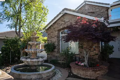 5230 Henderson Ct, Antioch, CA 94531 - Photo 2