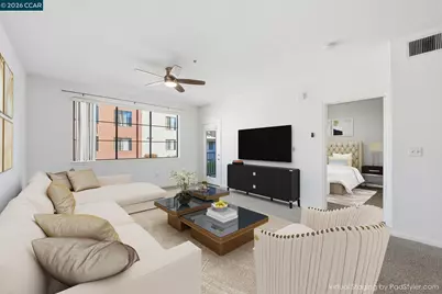 1060 3rd St #202, San Jose, CA 95112 - Photo 2